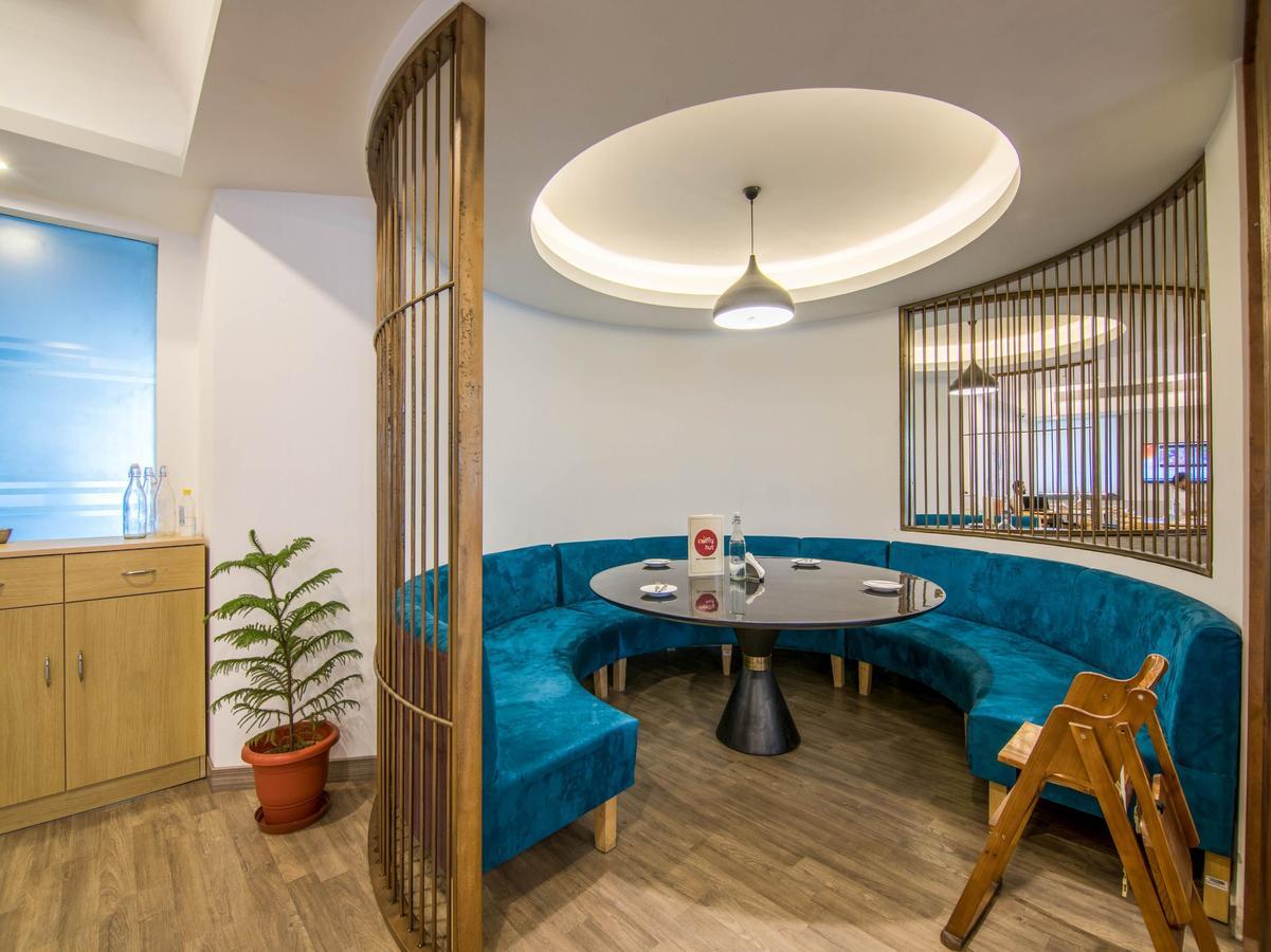 Oyo Townhouse 028 Corporate Suite Νόιντα Εξωτερικό φωτογραφία